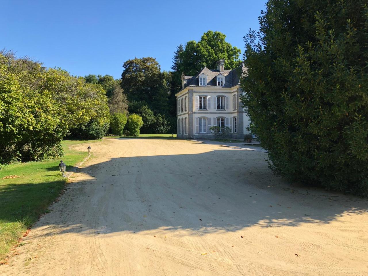 Chateau De Lannouan Landévant Екстериор снимка